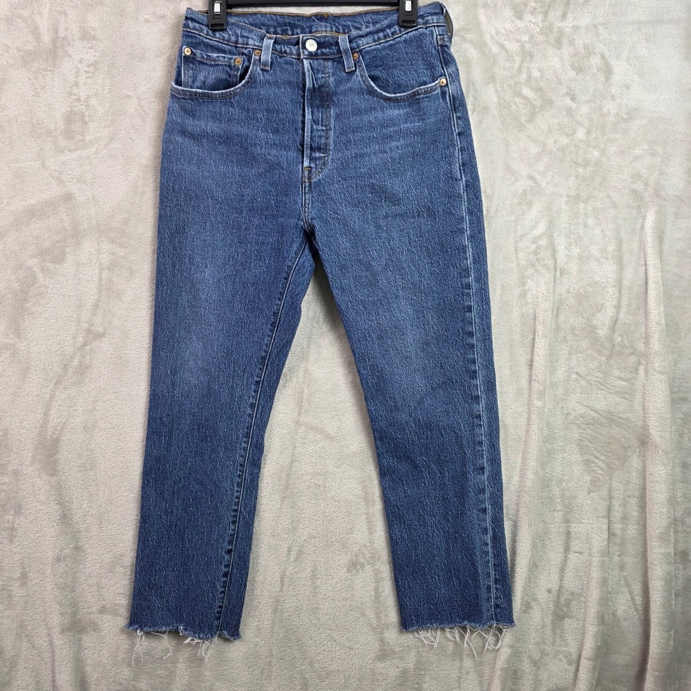 Levis 501 Original Fit Straight Leg Medium Wash Raw Hem Denim Jeans W30 L26